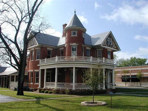 city of elgin city hall.